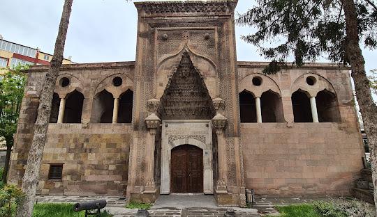 Niğde Isı Pompası